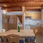 Nyaraló Haus Scheiblauer Tröpolach