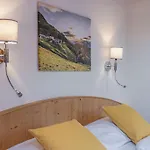 Haus Scheiblauer * Tröpolach