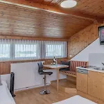 Haus Scheiblauer * Tröpolach