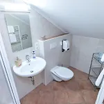 Nyaraló Haus Scheiblauer Tröpolach