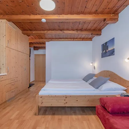 Holiday home Haus Scheiblauer *