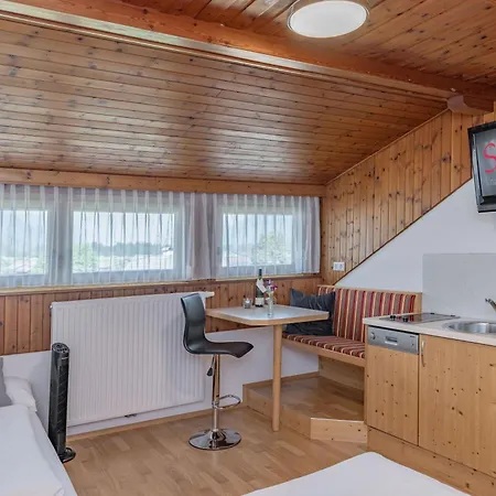 هاوس شيبلاوير * Tröpolach