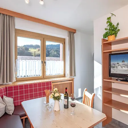 هاوس شيبلاوير *