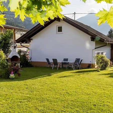 Holiday home Haus Scheiblauer